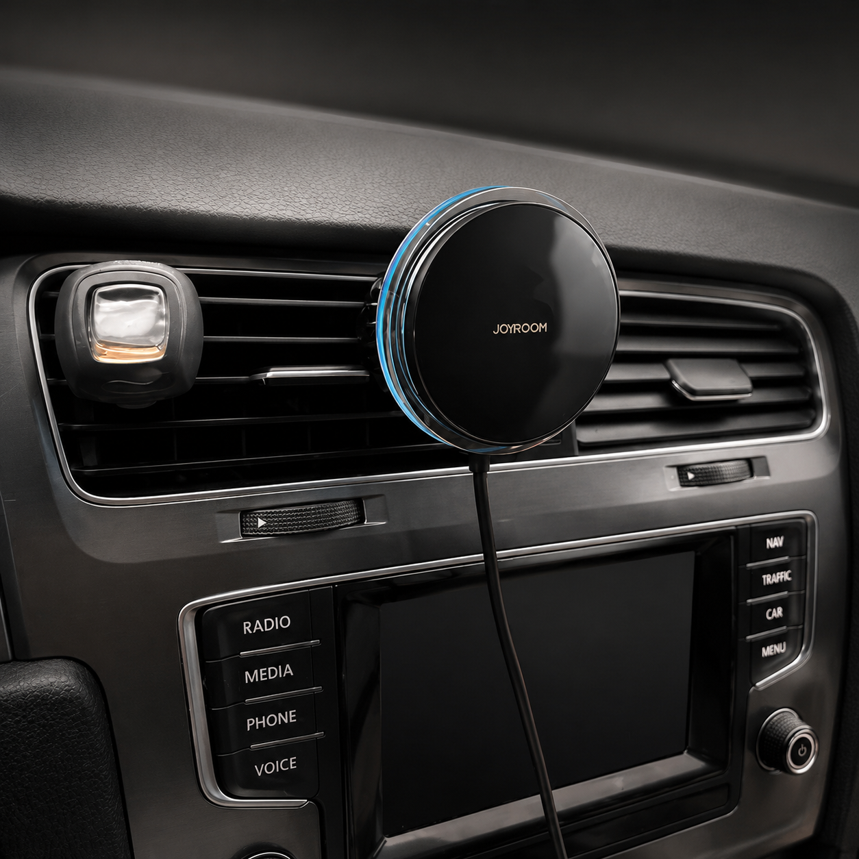 Premium Magnetic Wireless Car Phone Holder Fast Wireless Charging Car Mount 360° Rotating Dashboard Air Vent Mount MagSafe Compatible Compatible with iPhone