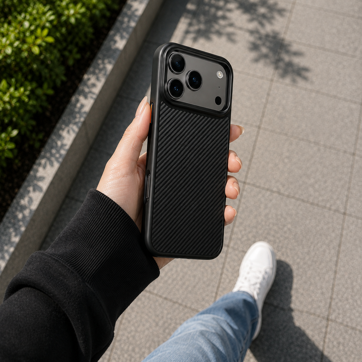 Premium Luxury iPhone Case MagSafe Compatible 600D Kevlar Carbon Fiber Cover TPU PC Hybrid Shockproof Anti Fingerprint Protective Durable Design
